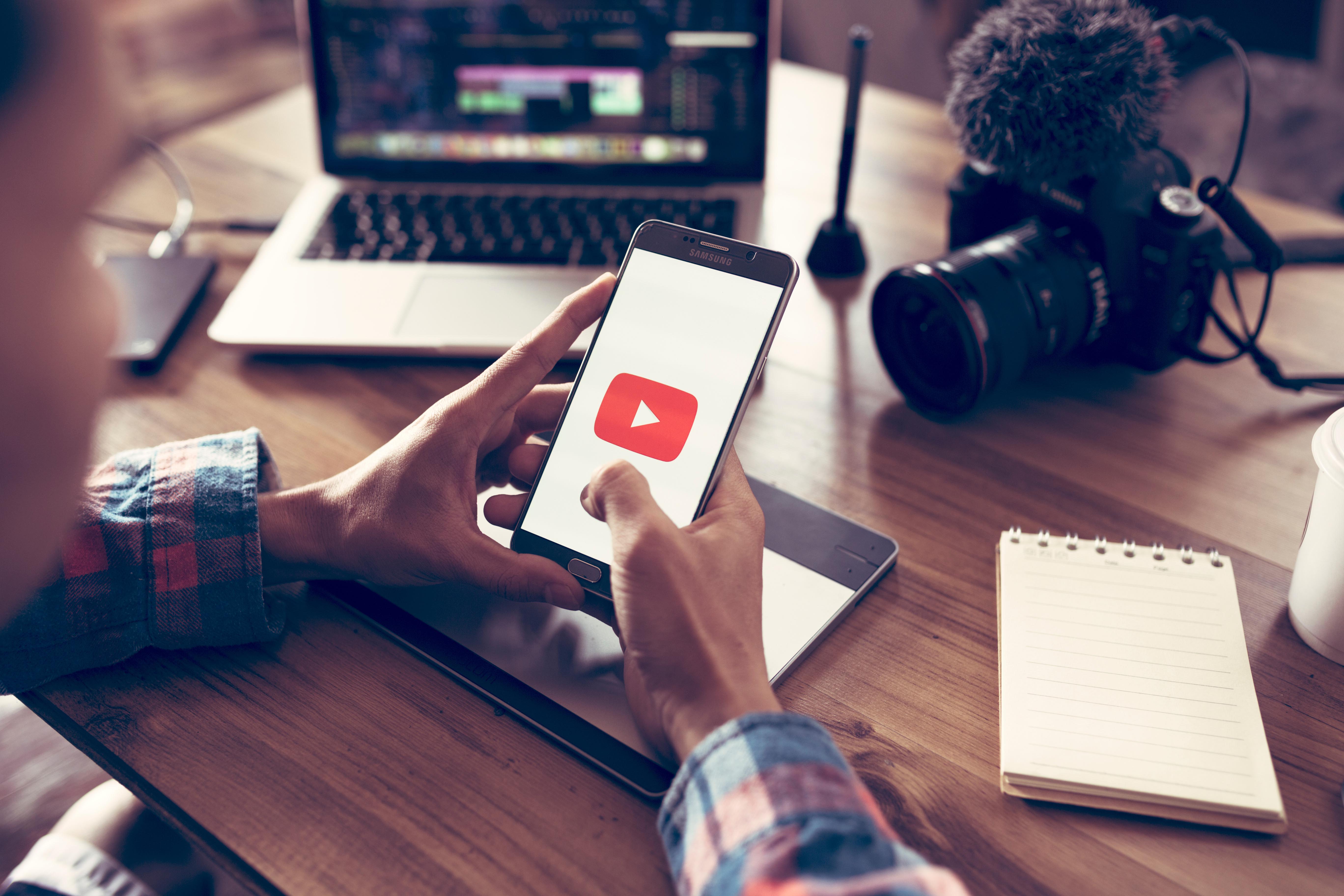 YouTube Operation